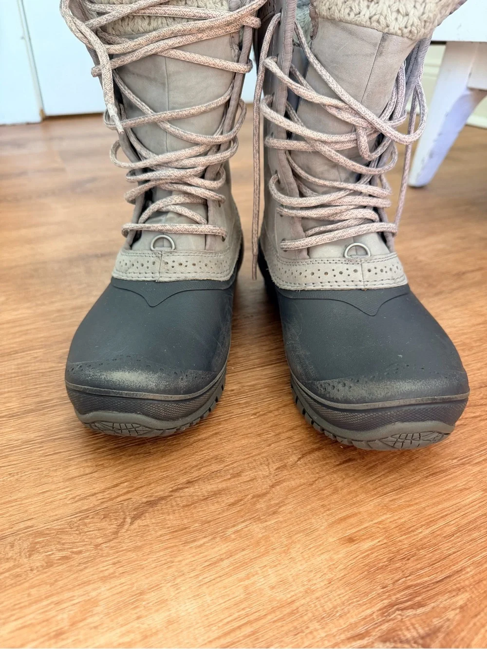 The North Face Shellista II Mid Boots Women’s Insulated Lace-Up Winter Boots